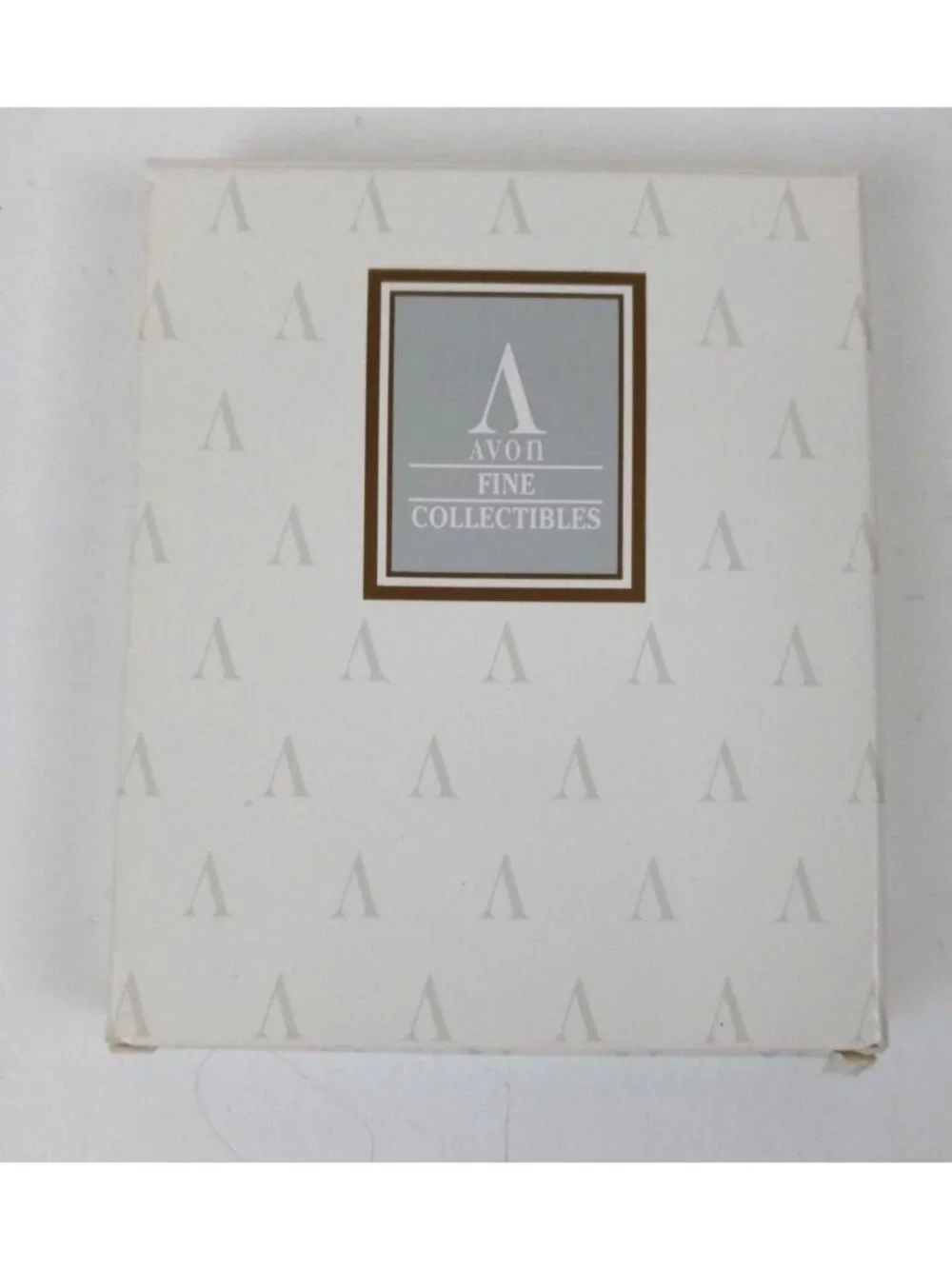 Avon this vintage